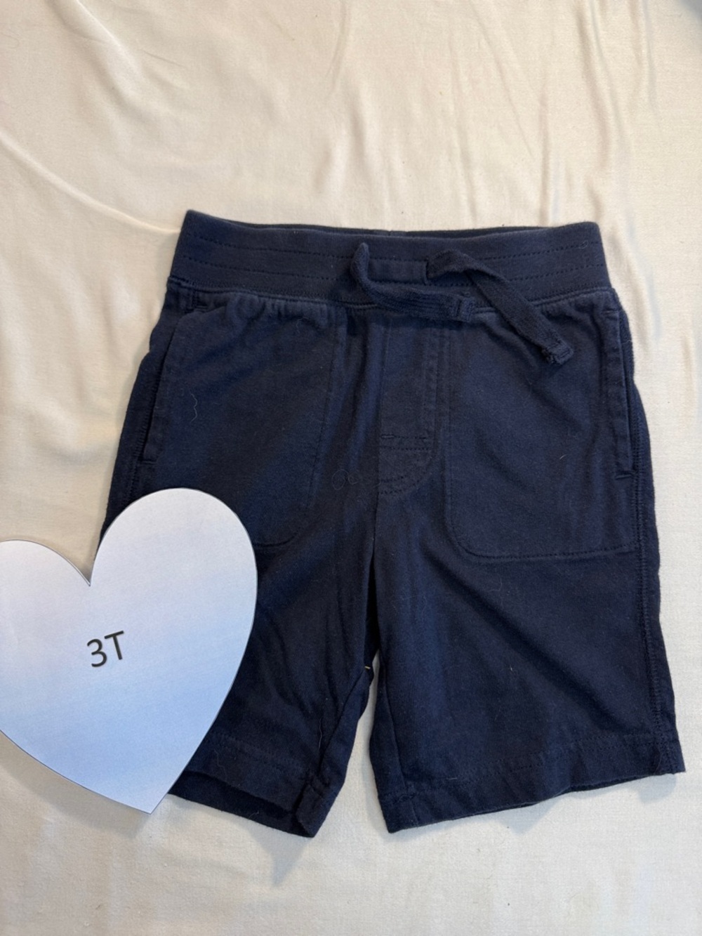 GAP - jogger style pull  on shorts. Size 3